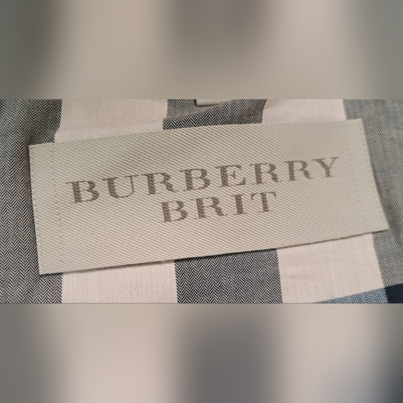 Burberry Women's Trench Coat Jacket Red Brookesby Short Length Size 2 US - Picture 12 of 16